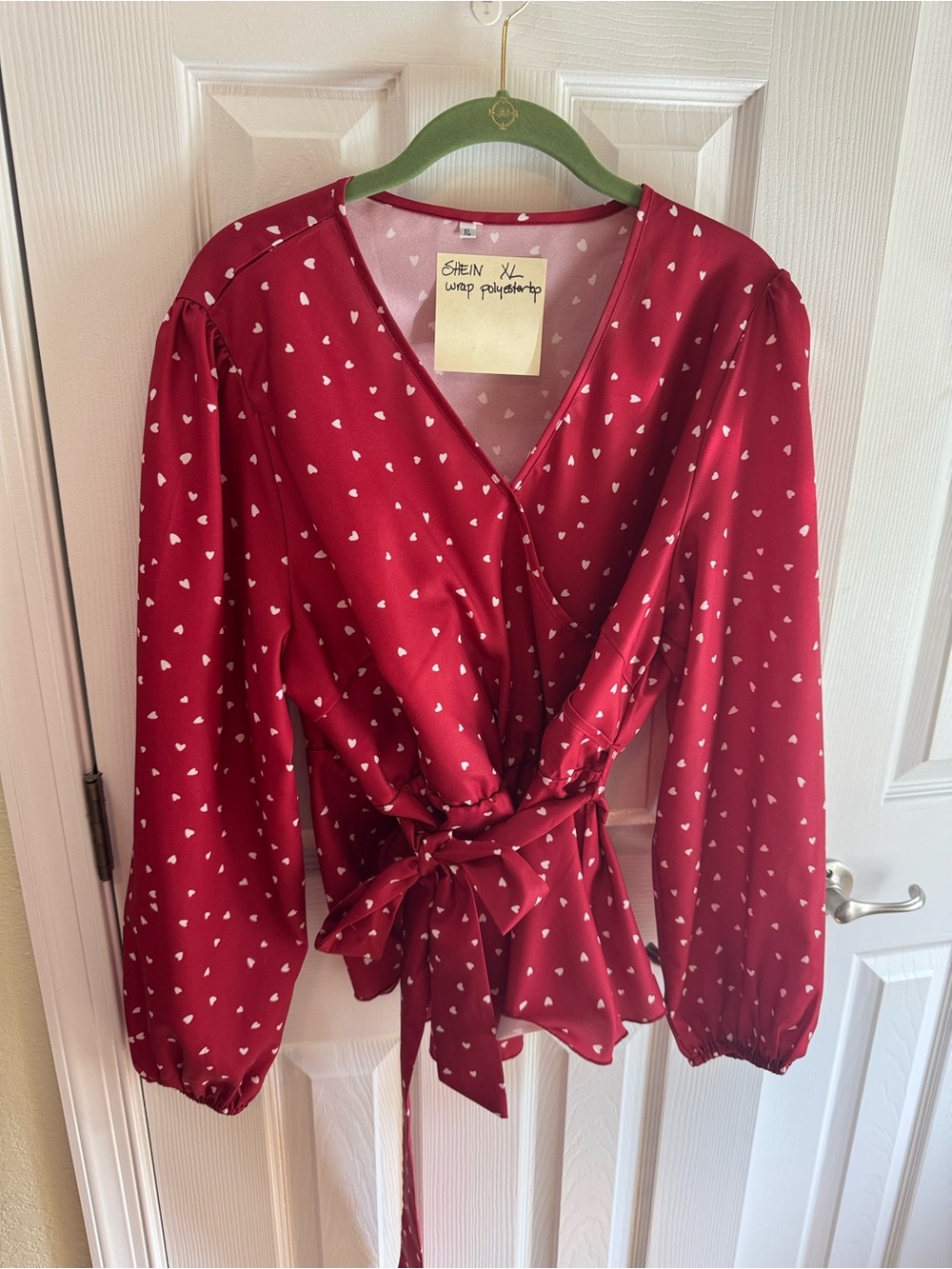 SHEIN Red Heart-Print Wrap blouse